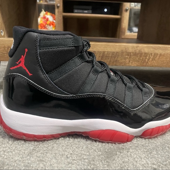 Air Jordan 11 Retro; deadstock - Picture 7 of 9